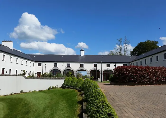 New Forest Estate Tyrrellspass